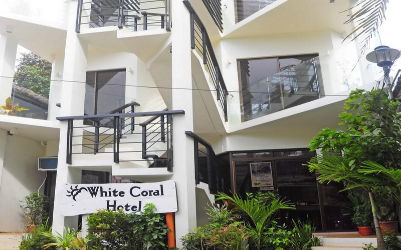 Boracay White Coral Hotel Balabag  Bagian luar foto