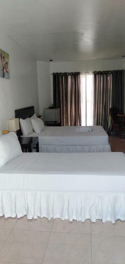Boracay White Coral Hotel Balabag  Bagian luar foto